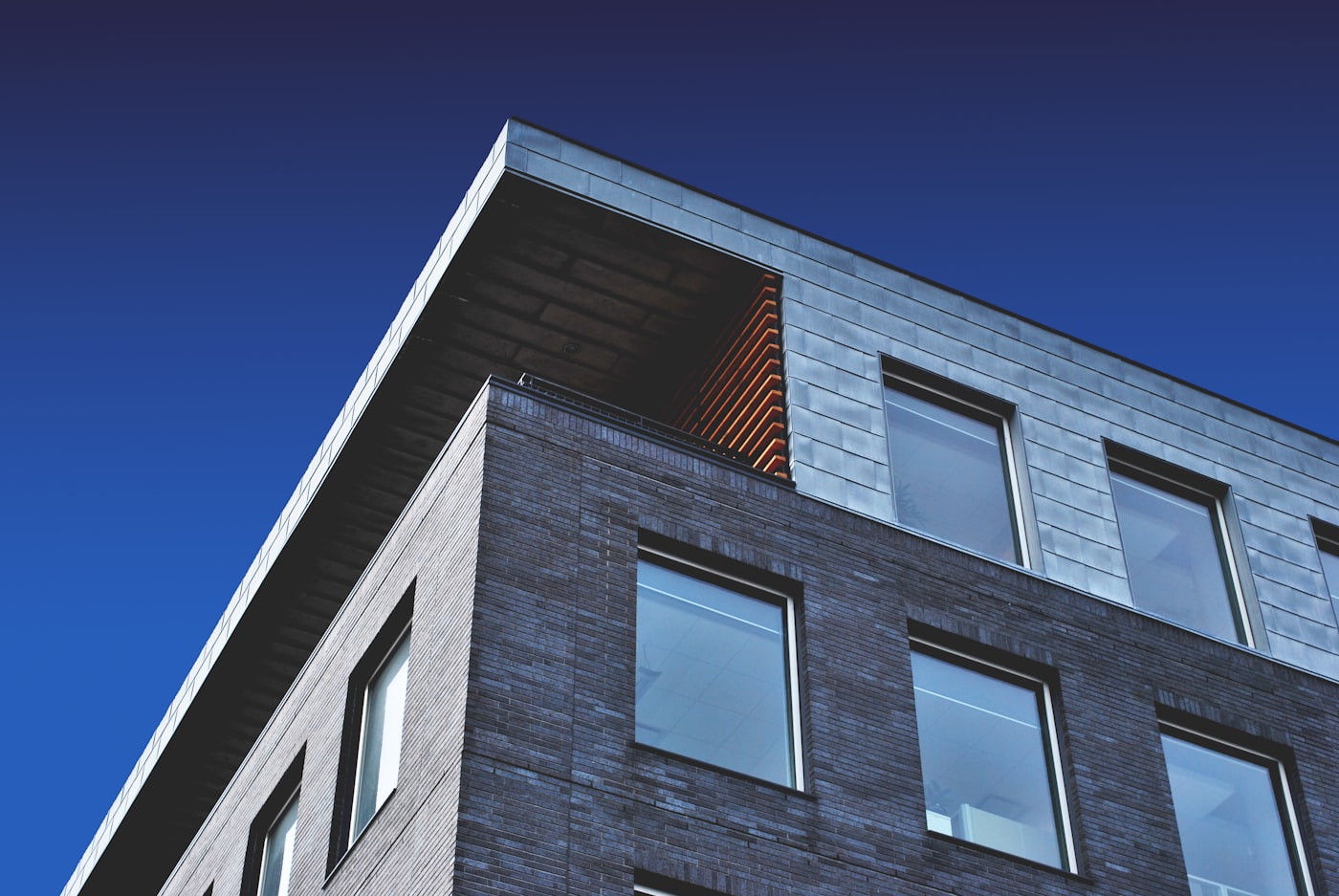 Roofing & Building Envelope